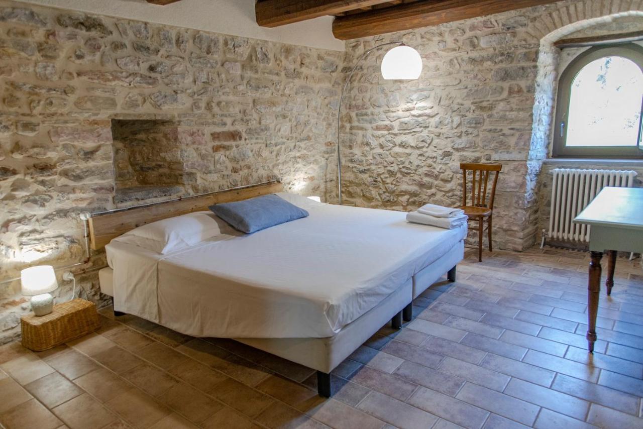 Agriturismo Marcofrate, A Retreat In The Nature Valtopina Exterior photo